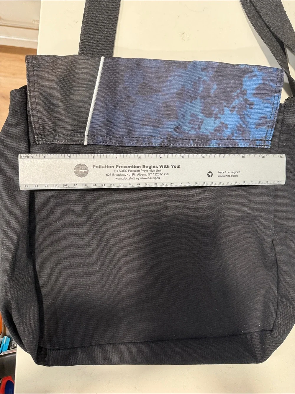 Sonic The Hedgehog Shadow & Sonic Split Messenger Bag